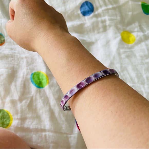 Purple shell bangle - Picture 3 of 4
